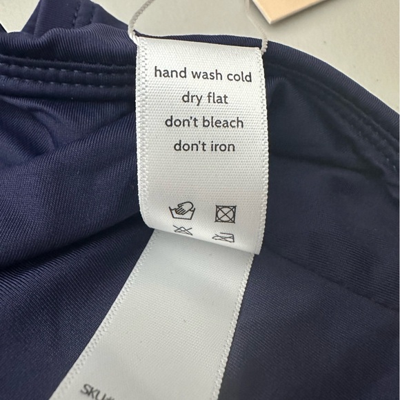 Andie Swim The Rio Top in Navy Size XXXL Bikini Removable Straps Convertible 3X - Picture 6 of 7